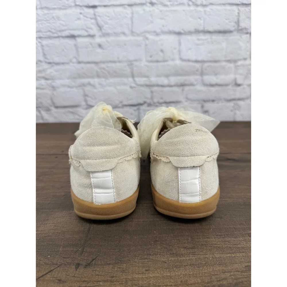 Women's Size 9 Coquette Balletcore Bow Lace Cottagecore Sneakers Cream